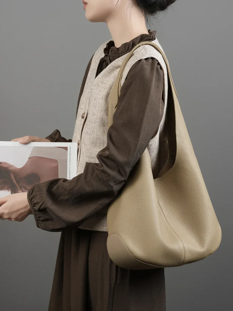 Grained Leather Hobo — BODA leather handbag manufacturing