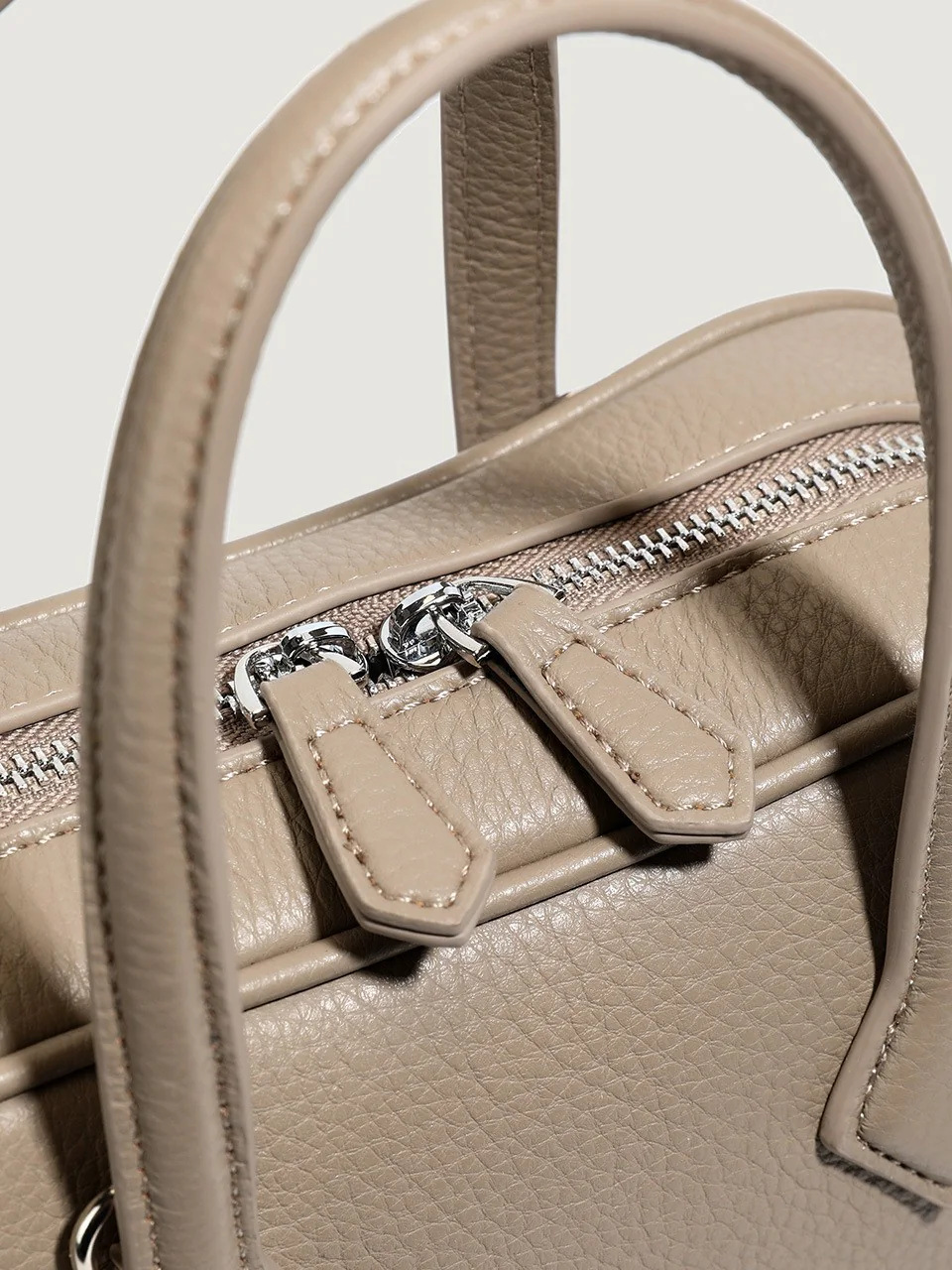 Double-Zip Boston Bag — BODA leather handbag manufacturing