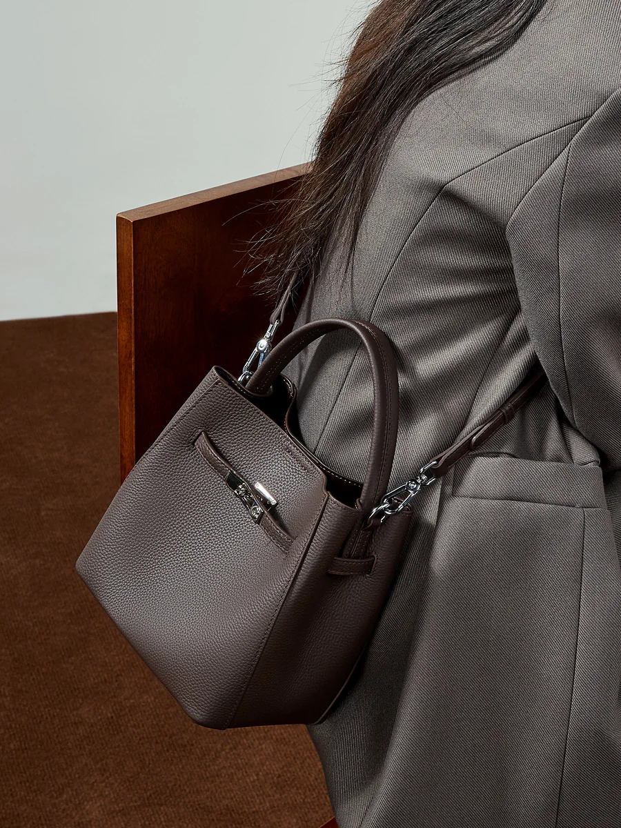 Grained Leather Bucket Bag — BODA leather handbag manufacturing